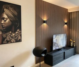 €45,- Per Paneel EIKEN Wenge - Smoky SUPERMAT 60x260 cm - akoestische wand panelen lattenwand met Vilt 