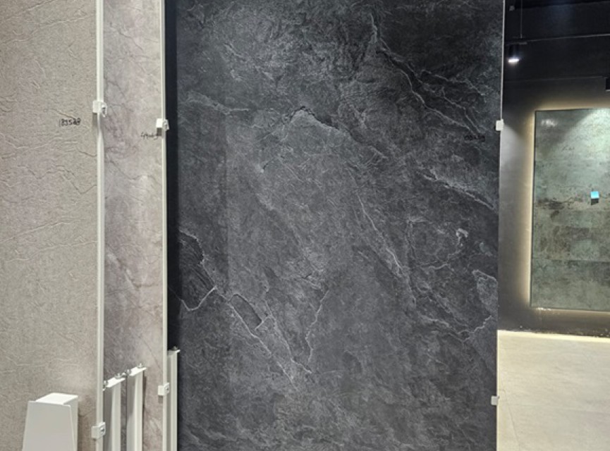 Oppio €72,- PER PANEEL - PVC Wandpaneel MAT Ardesia Noir / Zwart - 120x280x0,3 cm