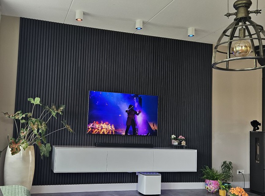 €37 Per Paneel - SUPERMAT 60x260 cm Zwart Eiken ( Black Oak ) akoestische wand panelen lattenwand met Vilt
