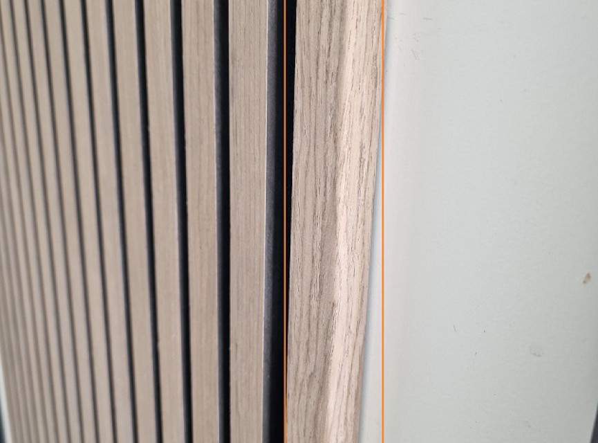 Eindlat Lattenwand kleur: Walnoot 280x27x21