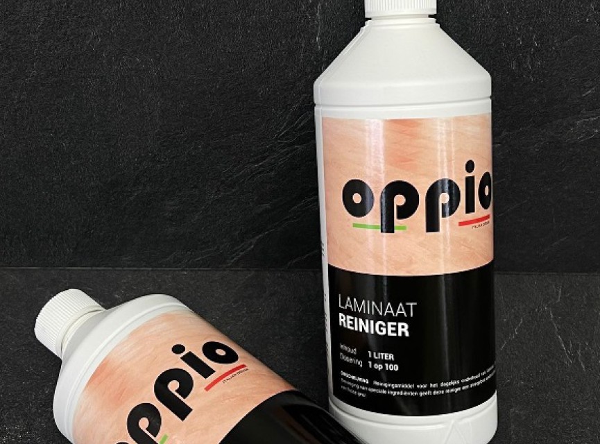 - OPPIO Laminaat Reiniger / 1 LITER / Streeploos eindresultaat en een frisse geur ( parfum )