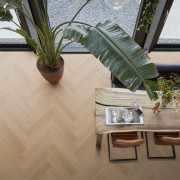 BONN Herringbone Visgraat PVC Click vloer met kurklaag dark oak 150x750