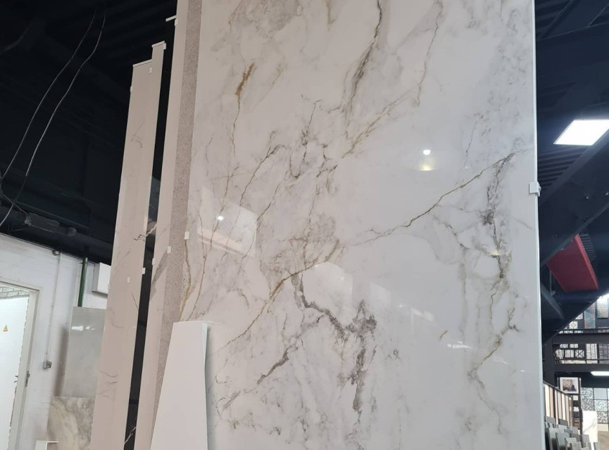XXL SLAB CEASAR GOLD Hoogglans 120x260 ULTRA GROOT Tegel / Vloertegel Wandtegel / Woonkamer / Keuken / Badkamer Tegel