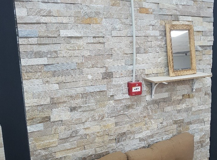 GOLD GLITTER , Natuursteen Strip , Steenstrips Oftewel Stone Panel