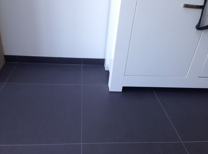 Effen Zwart 60x60 Mat Vloertegel Gerectificeerd