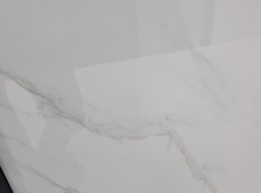 Cuba Bianco Hoogglans Vloertegel 60x60 / Woonkamer / Slaapkamer / Badkamer En Winkelruimte