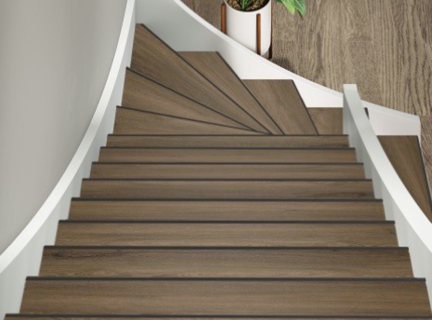 TRAPRENOVATIE SET PADDINGTON WARM BROWN / PVC ( SET Ten behoeve van 4 TRAPTREDES + PROFIELEN )