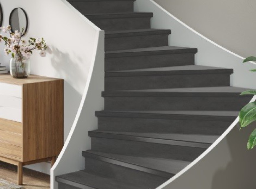 TRAPRENOVATIE SET VICTORIA Antraciet / PVC ( SET Ten behoeve van 4 TRAPTREDES + PROFIELEN )