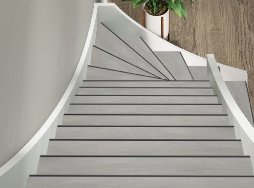 TRAPRENOVATIE SET VICTORIA LIGHT GREY / PVC ( SET Ten behoeve van 4 TRAPTREDES + PROFIELEN )