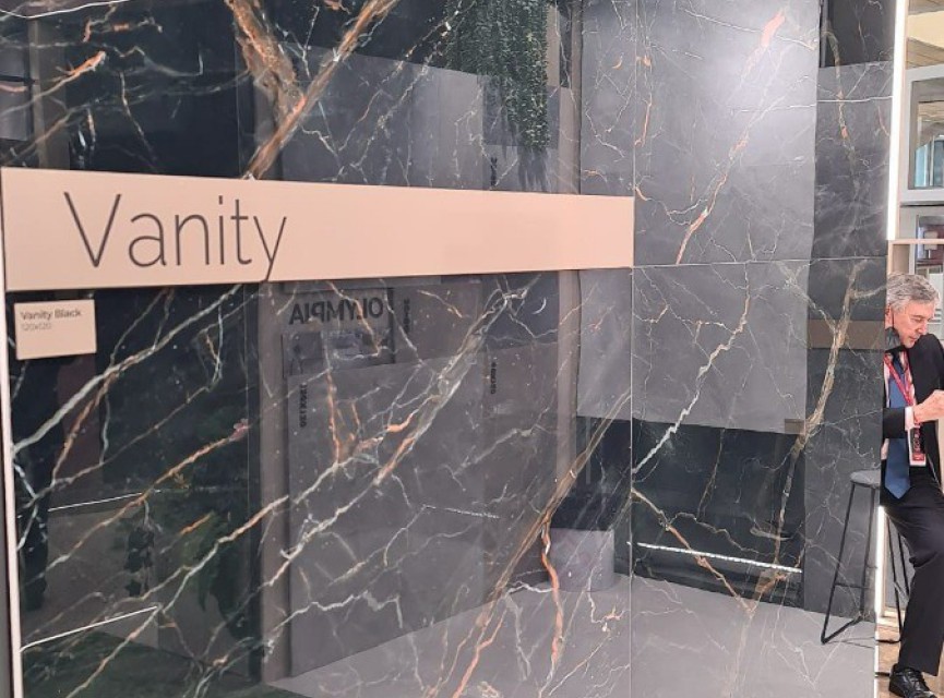 Vanity Black ( LEVIGLASS ) 60x120 HOOGGLANS Vloertegel / Woonkamer / Slaapkamer / Badkamer En Winkelruimte