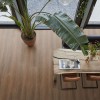 NANCY Warm bruin SRC Pvc Klik Vloer ( LEVENSLANGE GARANTIE ) / natuurgetrouw (EIR) Structuur / Vloerverwarming En -Koeling / Extra Matte Toplaag / Geluiddempende Onderlaag
