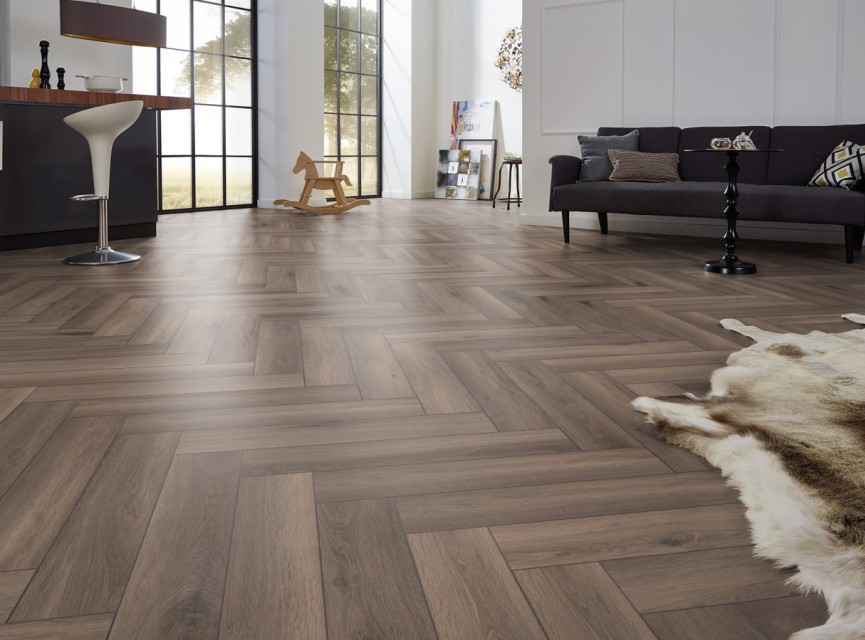 Floorlife Bayside Waterproof Visgraat laminaat Eiken warm bruin 15x60