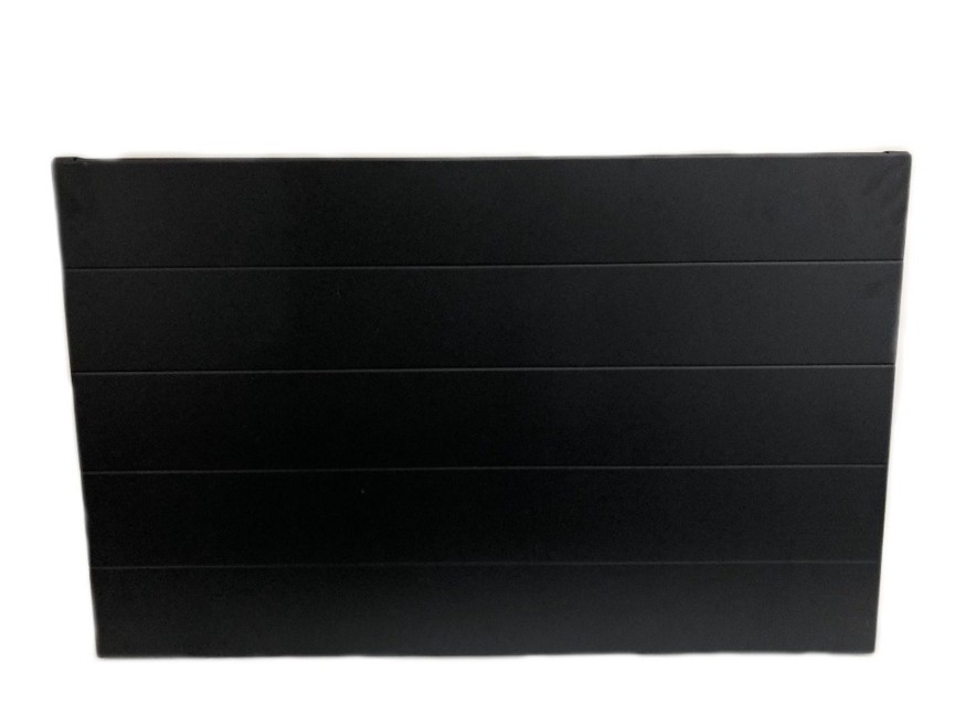 90x100 cm - Radiator Cover Lined (Gegroefde voorplaat) - Zwart (RAL 9005)