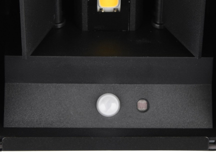 LED Wandlamp - Tuinverlichting - Trion Taner - 5W - Warm Wit 3000K - Oplaadbare batterijen - Schemeringsensor - Vierkant - Mat Zwart - Metaal