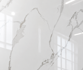 €49 PER PANEEL - 120x280x0,3 cm - PVC Wandpaneel Calacatta Marmer Wit / Grijs Hoogglans