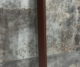 Oppio MAHONIE - HOEKPROFIEL 290x5x5 cm WPC ( 360° volledig bedekkende beschermlaag )
