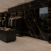 Oppio €67 PER PANEEL - PVC Wandpaneel Ceasar Black / Zwart Goud Hoogglans - 120x280x0,3 cm