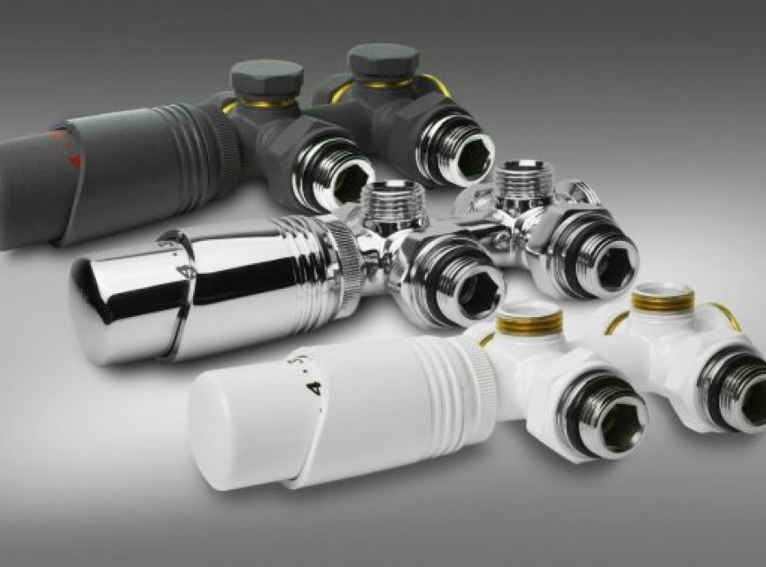 Universele witte radiator aansluitset Midden-Onder-Recht (Onderblokset recht)
