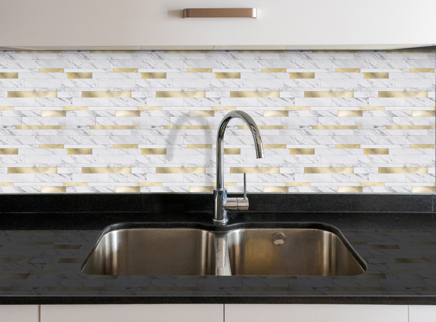 Oppio Wit Marmerlook met GOUDEN ALU Wildverband - Zelfklevend Mozaiek 303x298x4mm