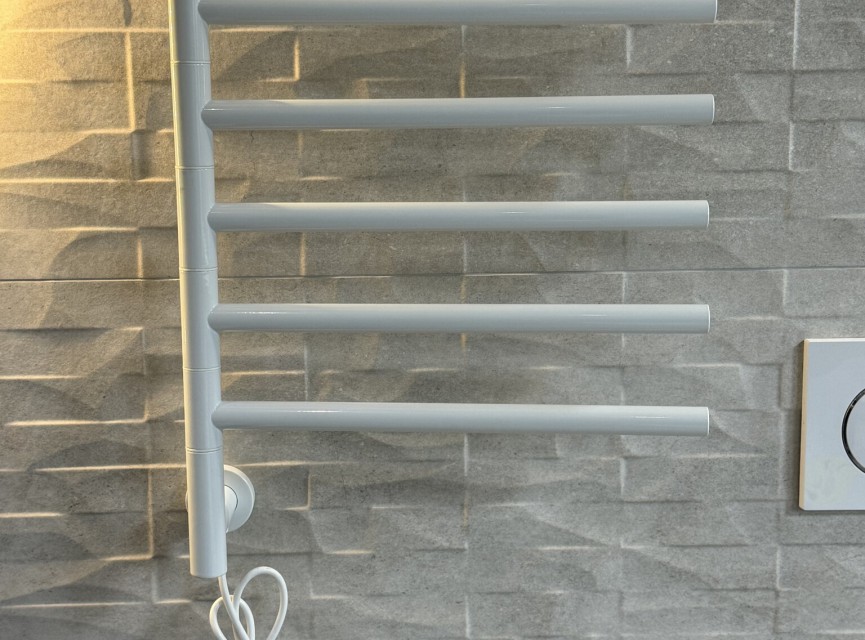 60x45 cm - Push & Pull elektrische handdoekradiator  Wit  (Ral 9016) - Dry Heating